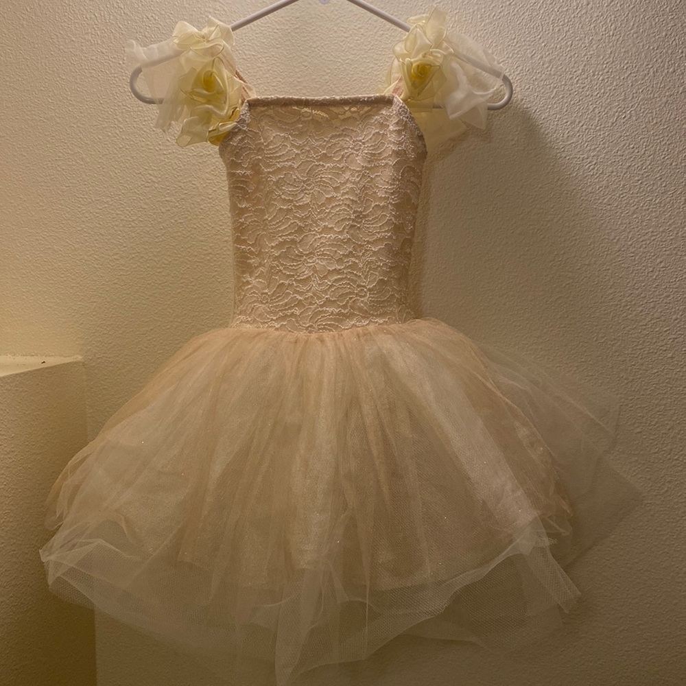 Curtain call girls cream yellow lace ballet tutu dance princess costume